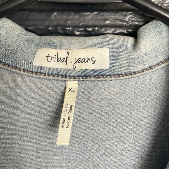 Tribal Jean - Lightweight and roomy jean jacket.  NWOT - Picture 3 of 9